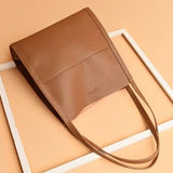 Stílusos, funkcionális és tartós női táska