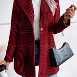 Elegáns, testhezálló, kockás tweed zakó bevágott hajtókával