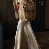 Flitteres kabát magas gallérral és zsebekkel