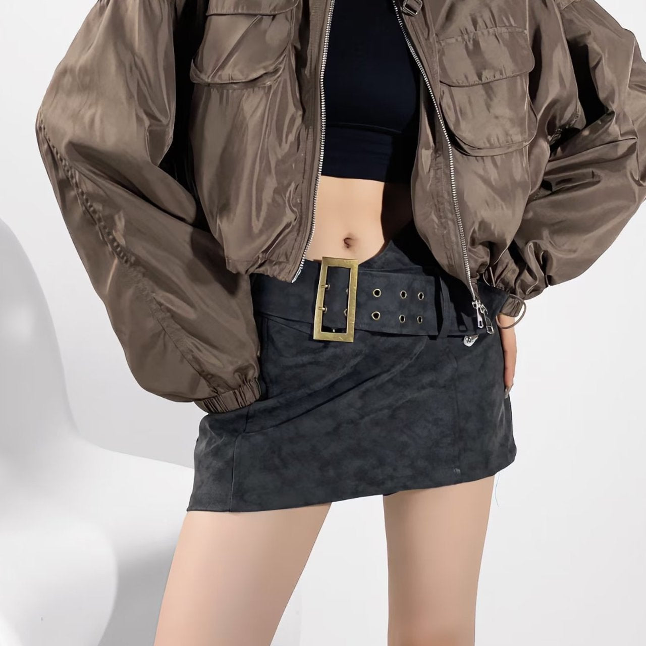 Rövid, állógalléros cargo kabát