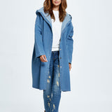 Hosszú, kapucnis farmerkabát