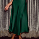 Egyszínű szatén A-vonalú testhezálló szoknya