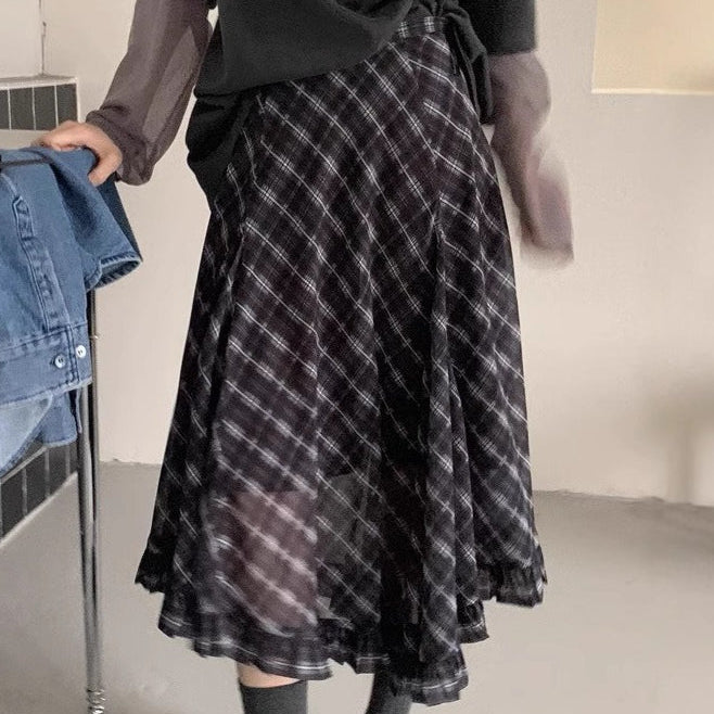 Vintage aszimmetrikus szoknya kétszínű kockákkal