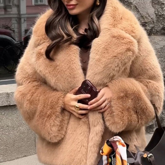 Egyszerű rövid bunda