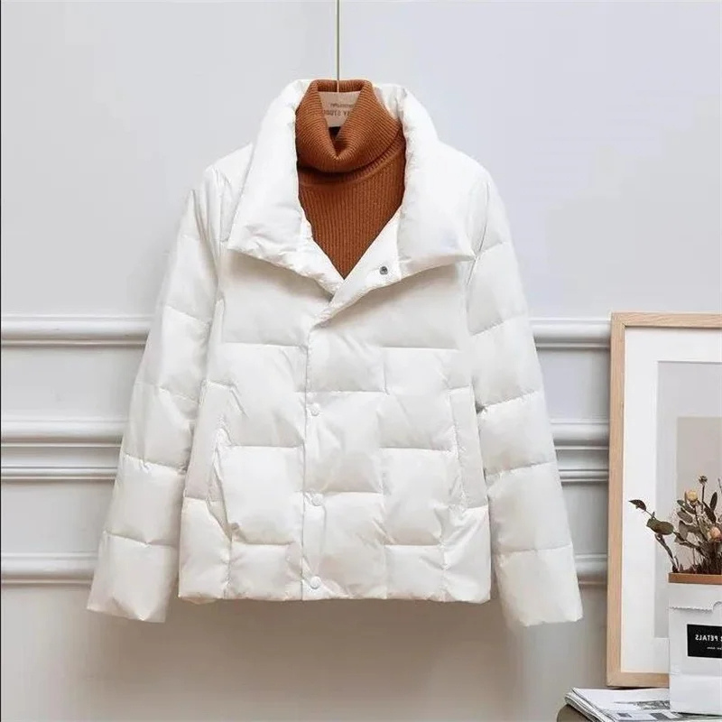 Elegáns, kényelmes, tartós, modern pufi kabát nőknek