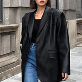 Fekete műbőr blézer