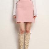 Rövid, A-vonalú gyapjúszoknya