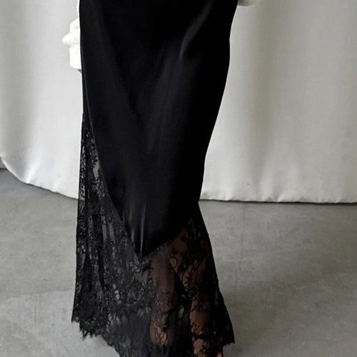 Áttetsző, patchwork csipke szoknya, testhezálló