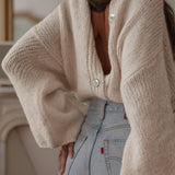 Elegáns, egysoros kardigán sima kötéssel