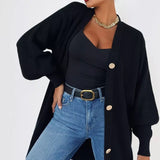 Egyszínű, lezser kötött mellény