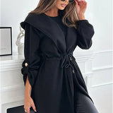 Ballonkabát kapucnival és övvel