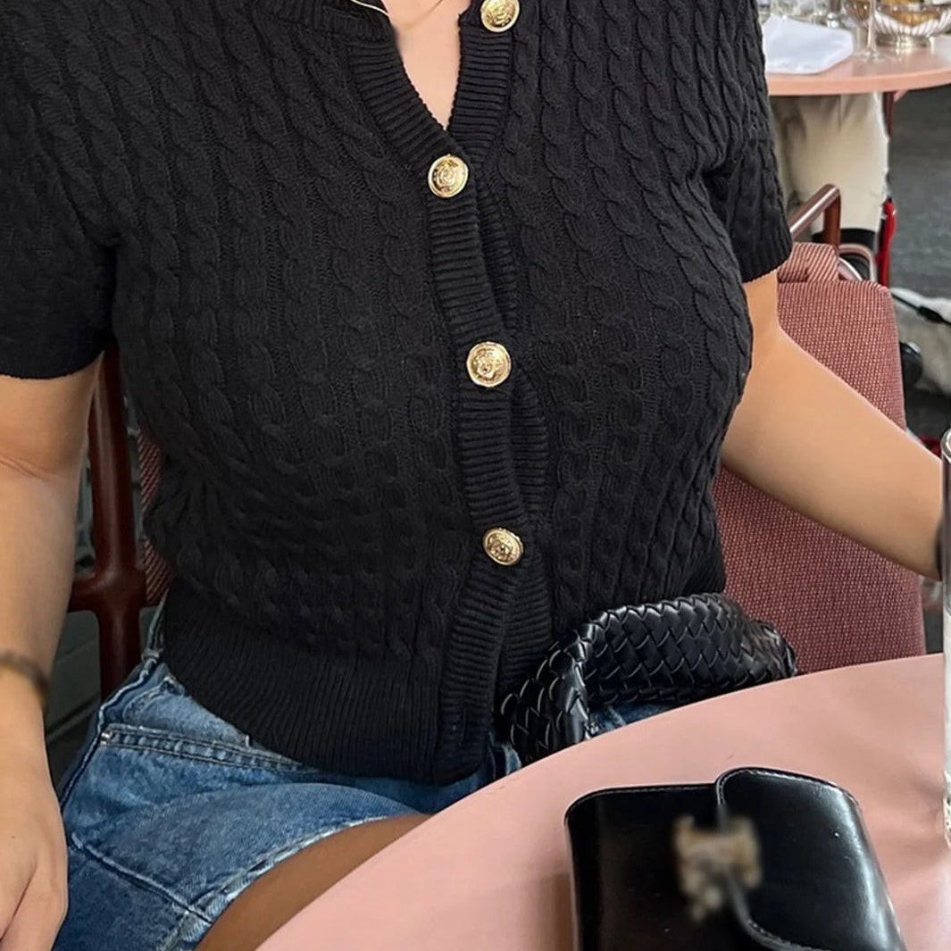 Csíkos kábelkötésű mellény