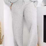 Hollie - Puha nyakörv szett