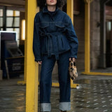 Kétrészes szett: farmerdzseki és öves nadrág irodába