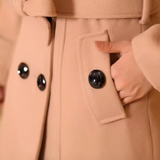 Elegáns, meleg, kifinomult női ballonkabát