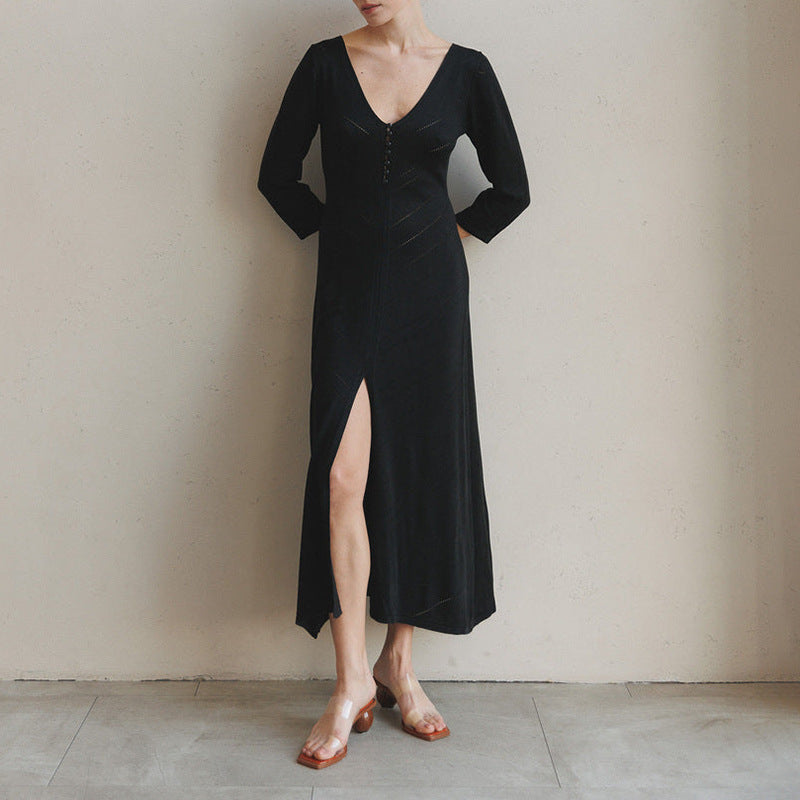 Női hosszú ruha – Finomkötésű – Testhezálló szabású – Magas hasíték – V-nyakú