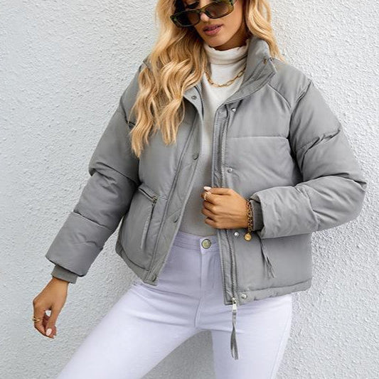 Puffos dzseki rövid, magas gallérral