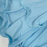 Hát nélküli, gombos, pántos estélyi ruha