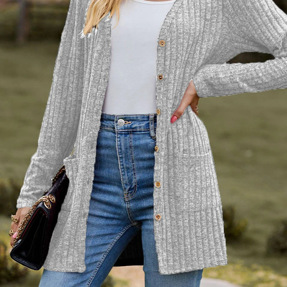 Hosszú ujjú, bolyhozott bordázott kötésű mellény