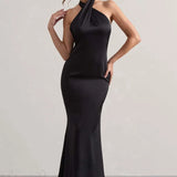 Hát nélküli, hüvelyes estélyi ruha