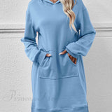 Kapucnis midi ruha hasítékkal és zsebbel