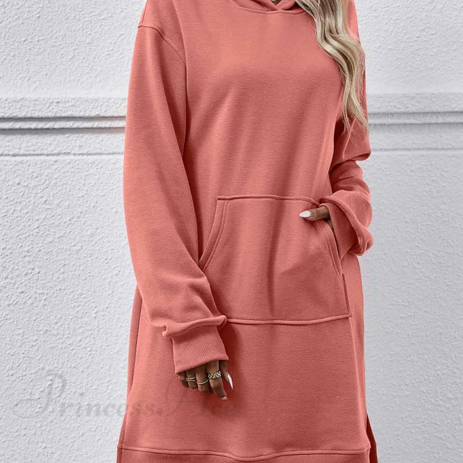 Kapucnis midi ruha hasítékkal és zsebbel