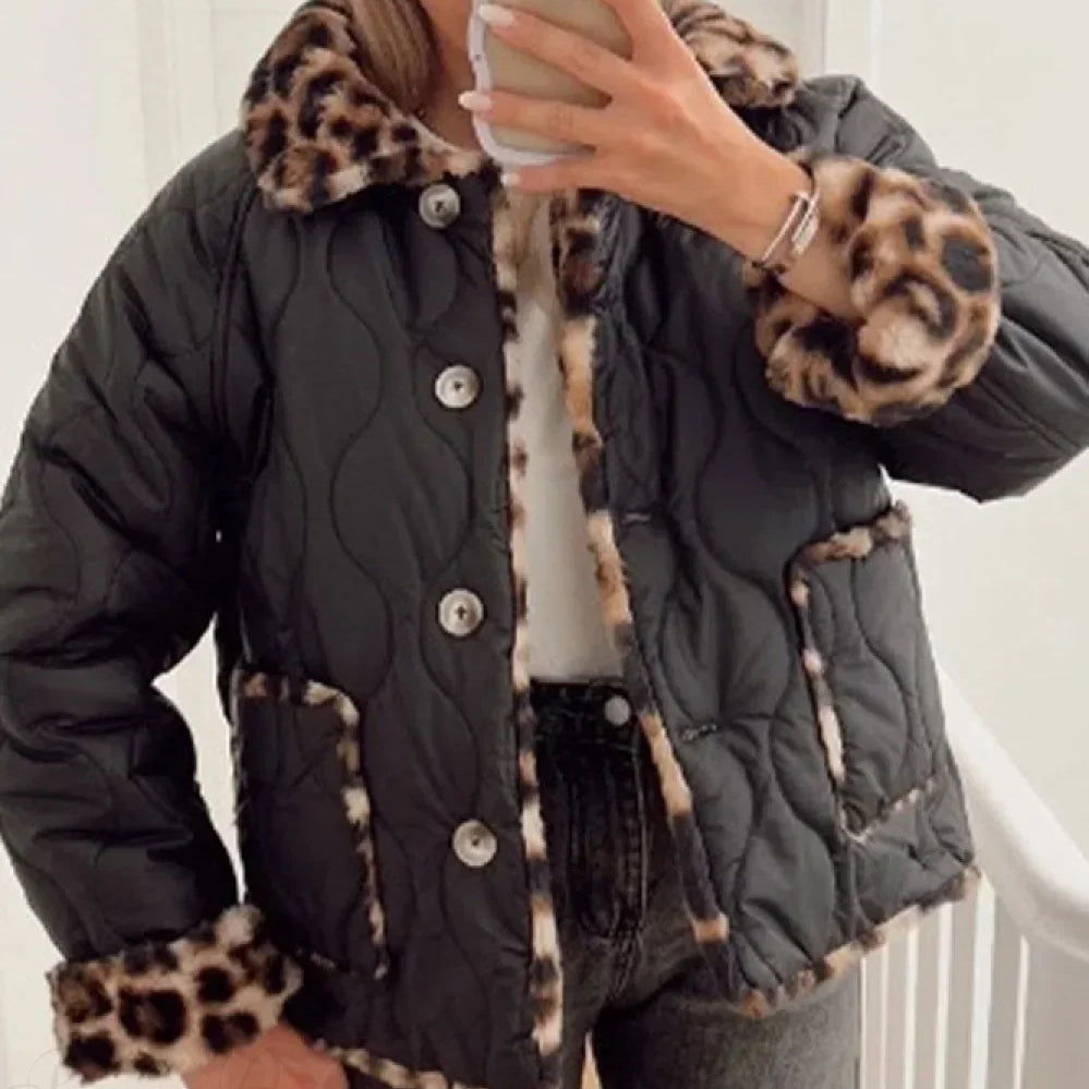 Megfordítható pamutkabát leopárdmintás panelekkel