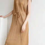 Fűzős, ráncolt midi ruha