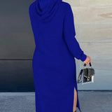 Kapucnis ruha hasítékkal