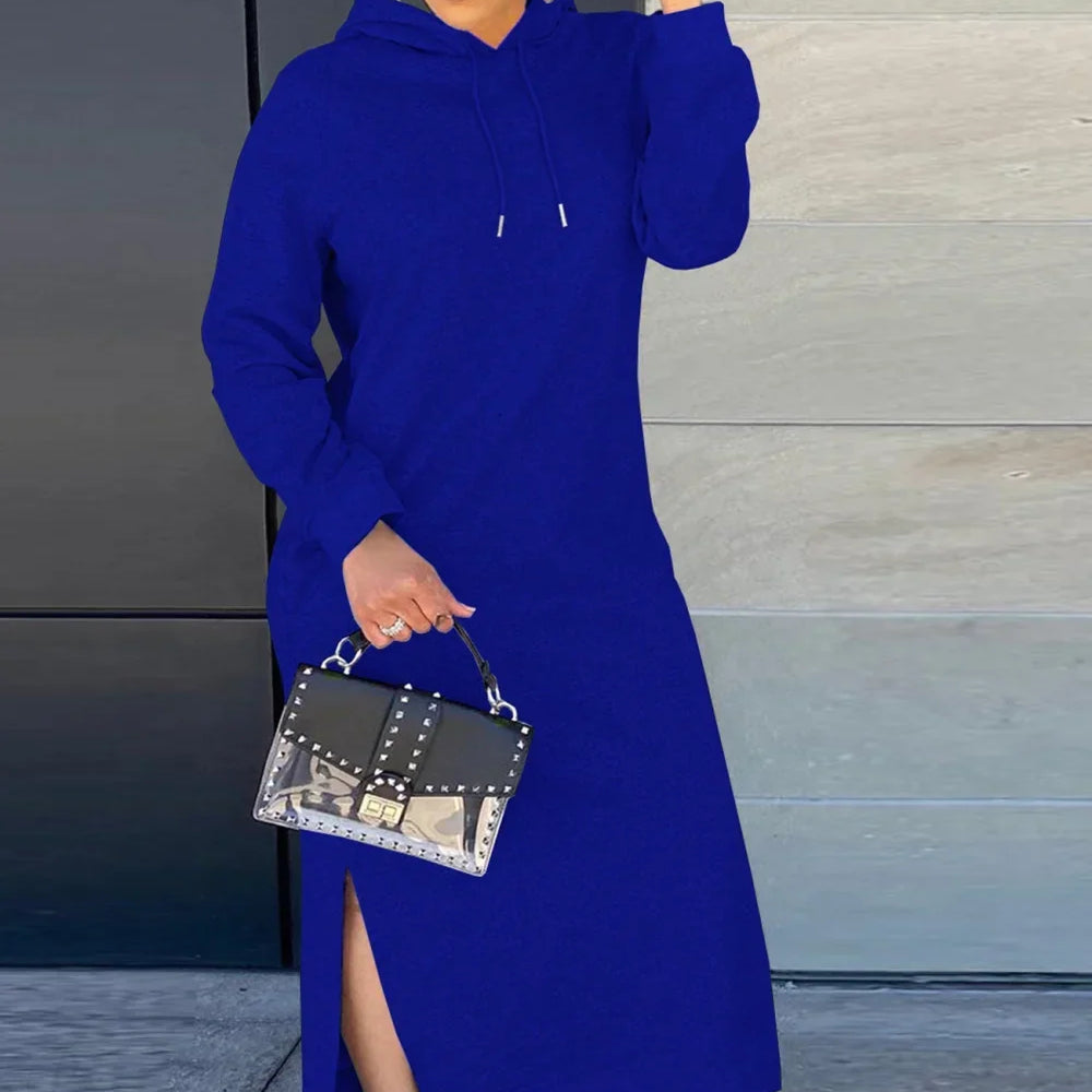 Kapucnis ruha hasítékkal