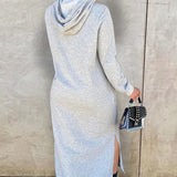 Kapucnis ruha hasítékkal