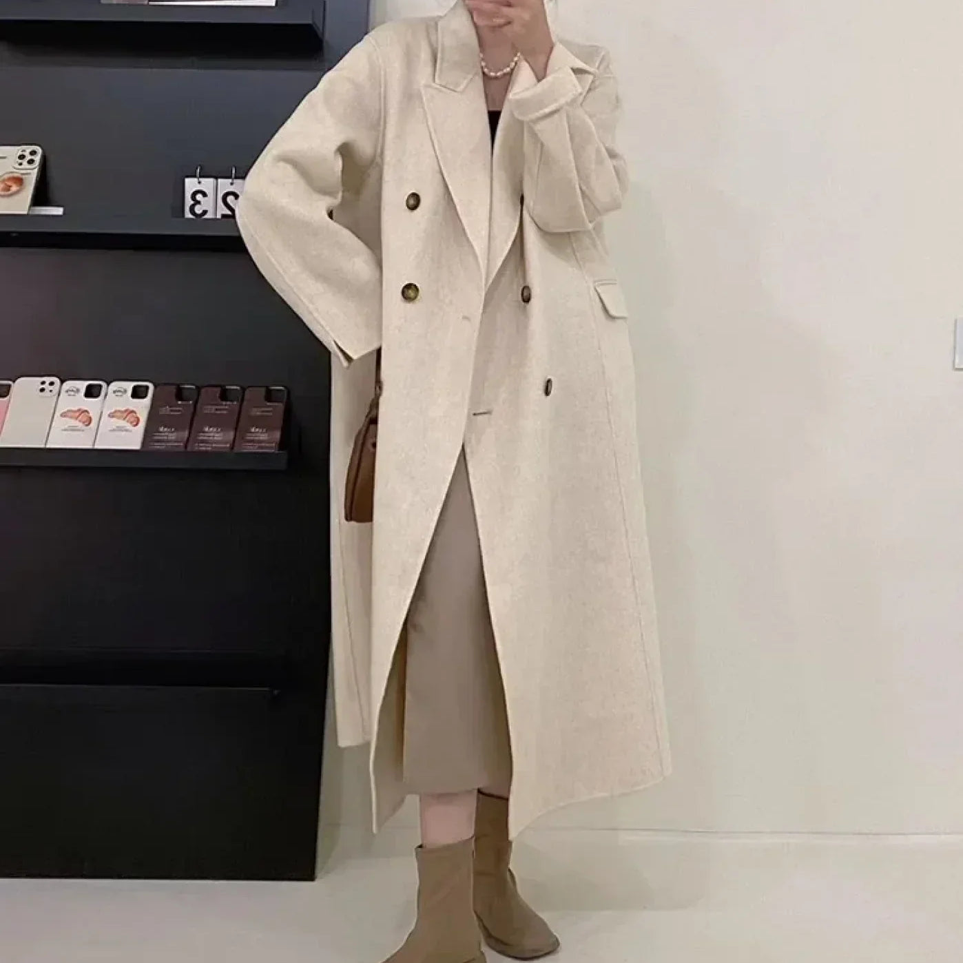 Kasmír gyapjúkabát lehajtott gallérral